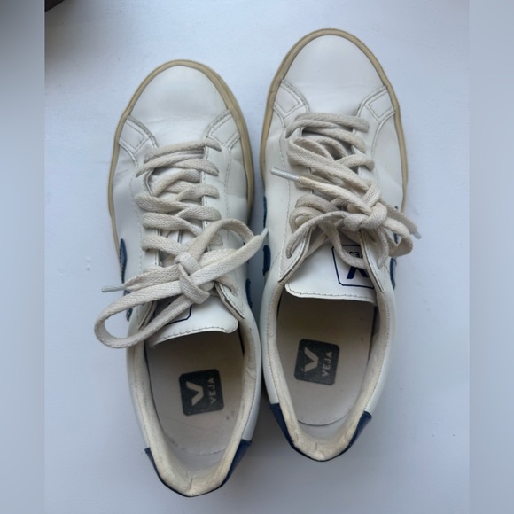 Veja Esplar Sneakers White & Blue Visa Edition women’s 8 - Picture 5 of 10